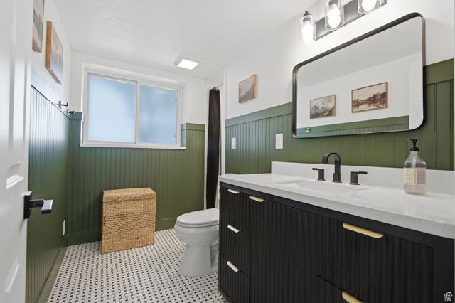 23 W PARK DR, Kaysville, UT 84037