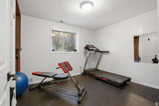 23 W PARK DR, Kaysville, UT 84037