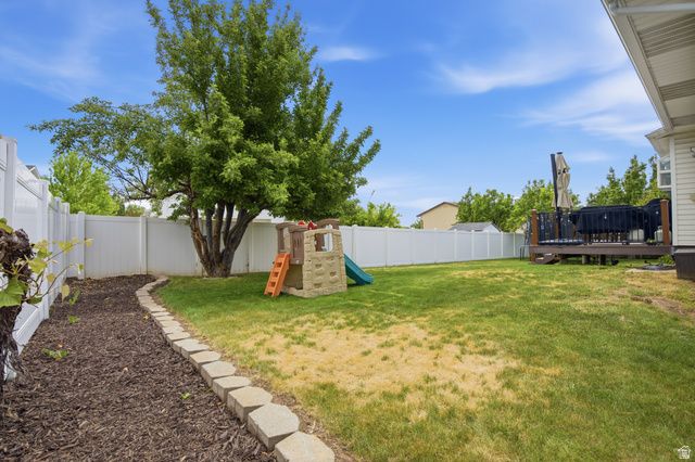 23 W PARK DR, Kaysville, UT 84037