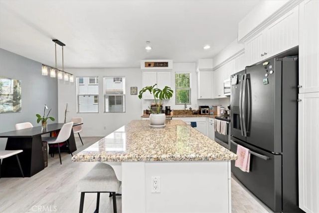1866 Orizaba, Signal Hill, CA 90755
