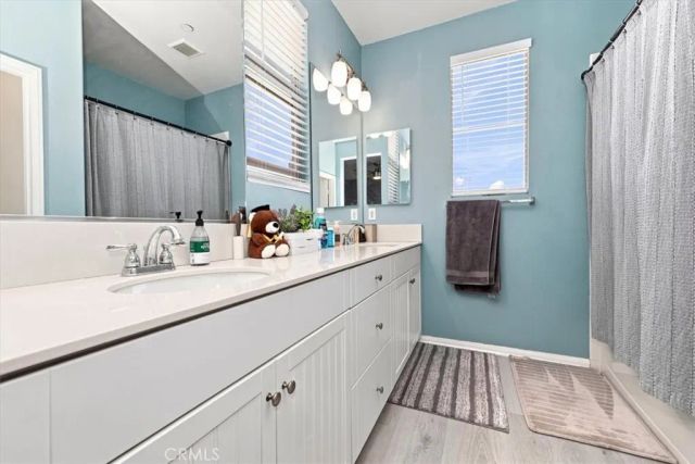 1866 Orizaba, Signal Hill, CA 90755