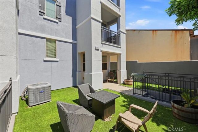 1866 Orizaba, Signal Hill, CA 90755