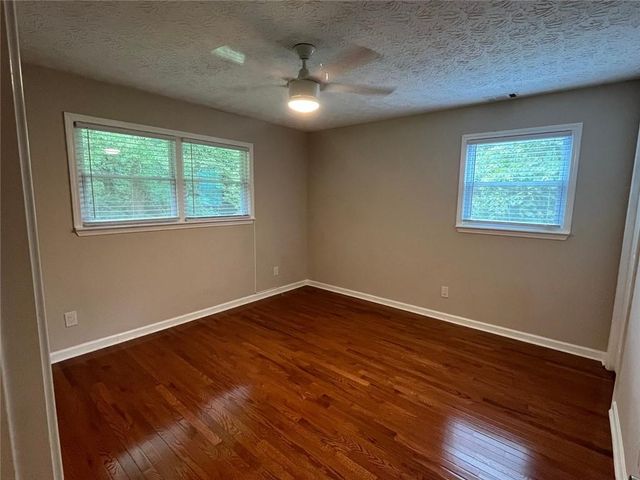 2237 Scotty Circle, Decatur, GA 30032