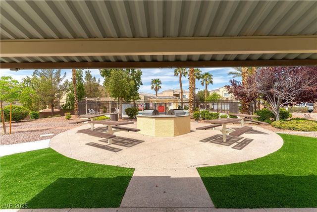 6328 Sandy Ridge Street 201, North Las Vegas, NV 89081