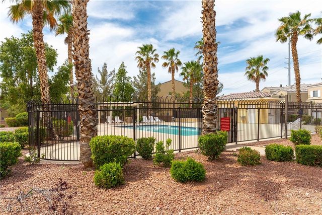 6328 Sandy Ridge Street 201, North Las Vegas, NV 89081