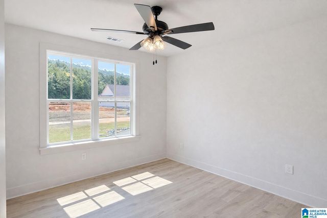 306 LAKE CREEK DRIVE, Guntersville, AL 35976