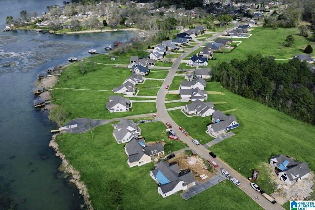 306 LAKE CREEK DRIVE, Guntersville, AL 35976