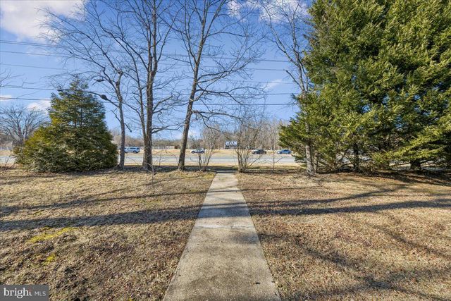 18408 INDIAN HEAD HWY, Accokeek, MD 20607