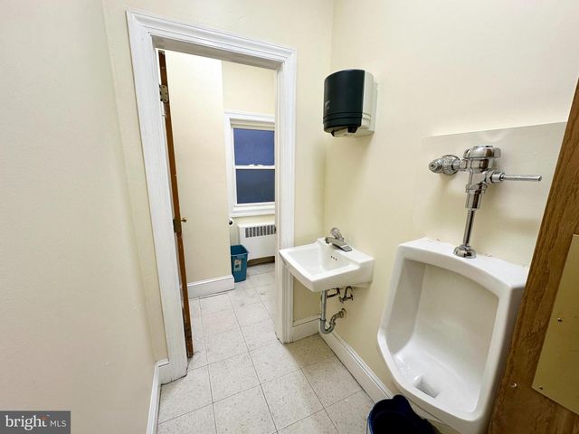 346 DENISON ST, Baltimore, MD 21229