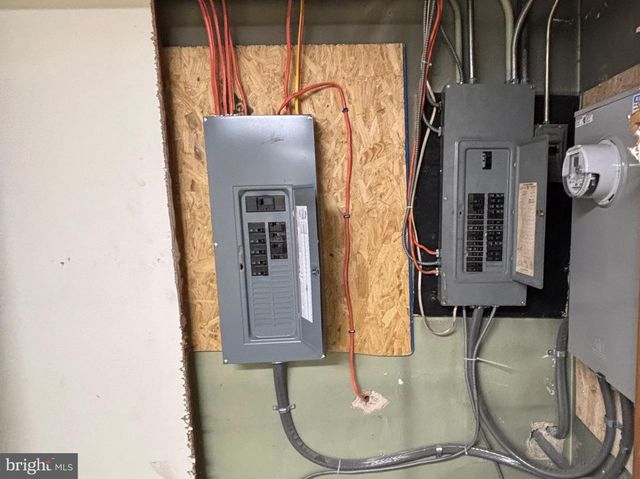 346 DENISON ST, Baltimore, MD 21229