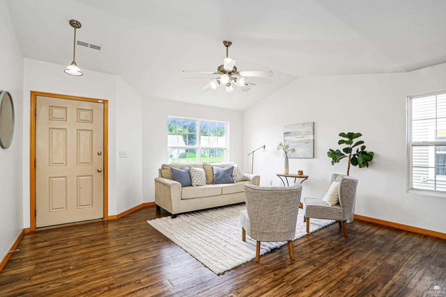 2404 Walden Lane, Manhattan, KS 66502