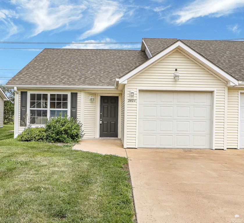 2404 Walden Lane, Manhattan, KS 66502