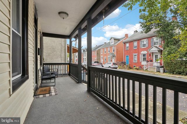 418 WALNUT ST, Pottstown, PA 19464