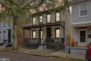 418 WALNUT ST, Pottstown, PA 19464