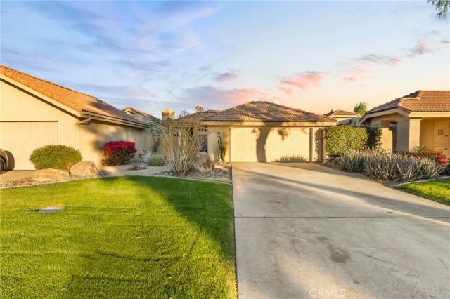 152 Verde Way, Palm Desert, CA 92260