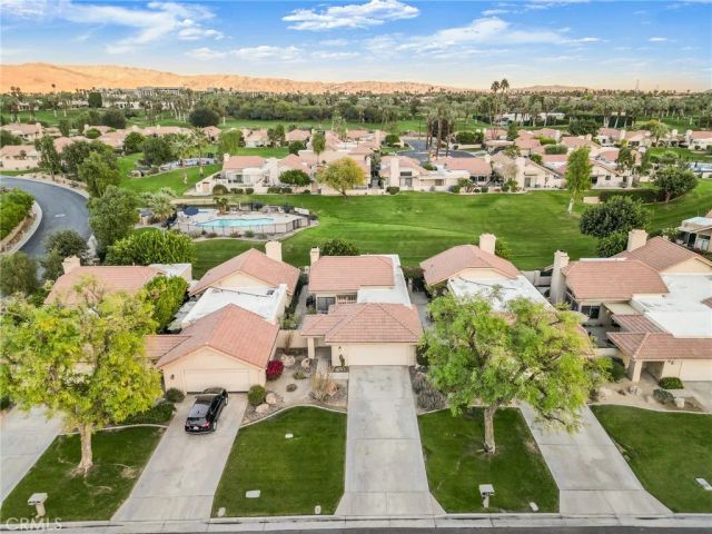 152 Verde Way, Palm Desert, CA 92260