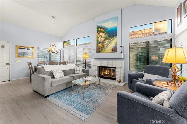 152 Verde Way, Palm Desert, CA 92260