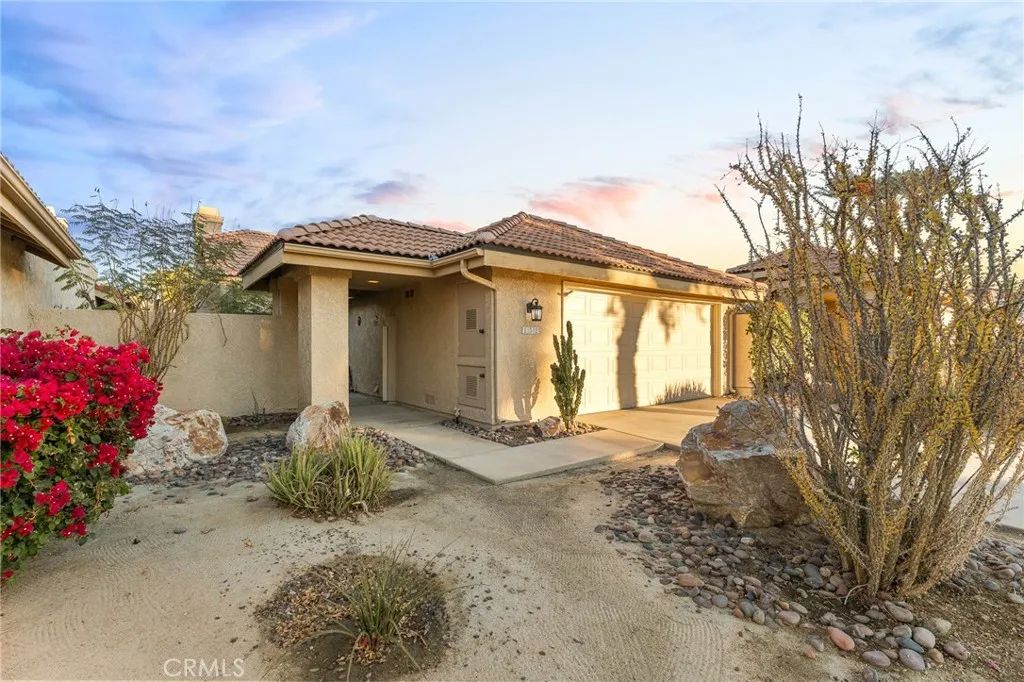 152 Verde Way, Palm Desert, CA 92260