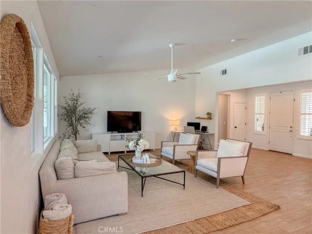 1911 Highgate Greens, Bakersfield, CA 93311