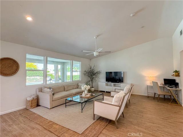 1911 Highgate Greens, Bakersfield, CA 93311