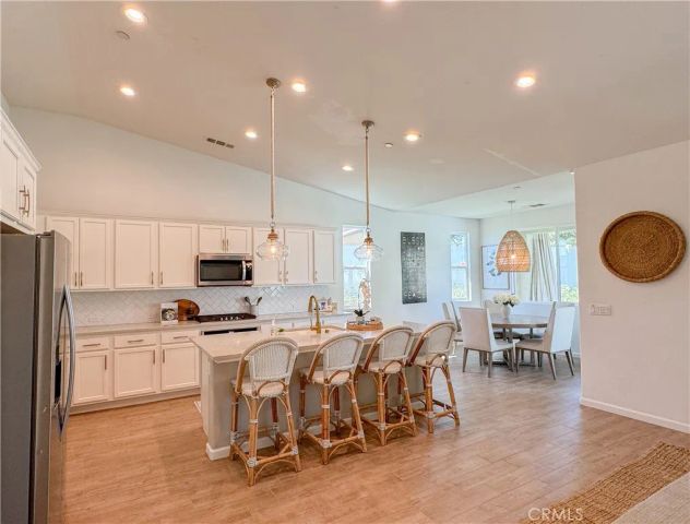 1911 Highgate Greens, Bakersfield, CA 93311