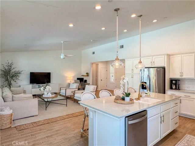 1911 Highgate Greens, Bakersfield, CA 93311