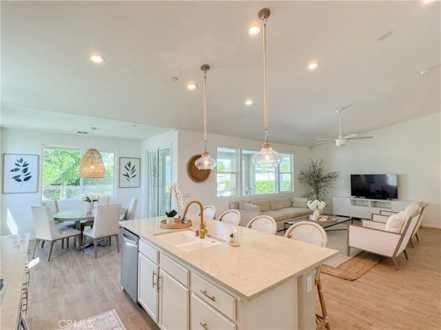 1911 Highgate Greens, Bakersfield, CA 93311