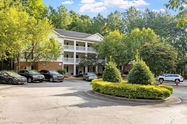 2800 Trailwood Pines Lane 102, Raleigh, NC 27603