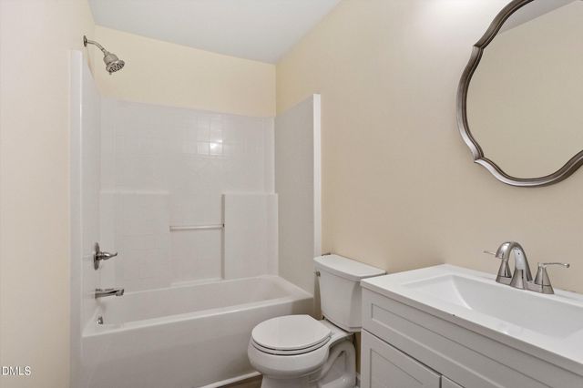 2800 Trailwood Pines Lane 102, Raleigh, NC 27603