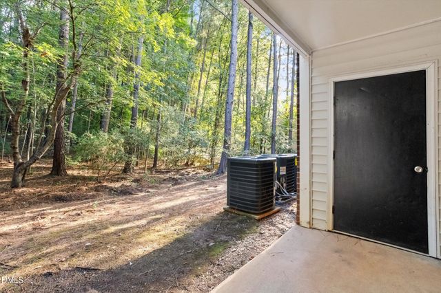 2800 Trailwood Pines Lane 102, Raleigh, NC 27603