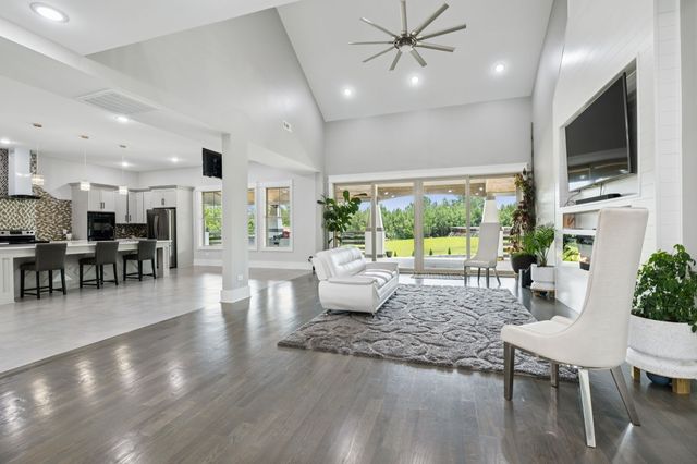 130 Cedar Ridge Ln, Smithville, TN 37166