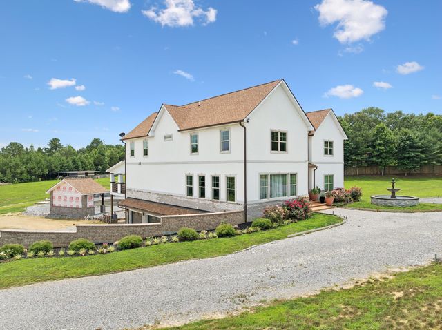 130 Cedar Ridge Ln, Smithville, TN 37166