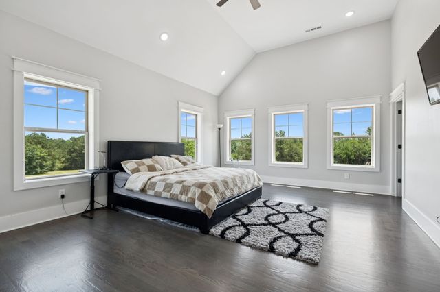 130 Cedar Ridge Ln, Smithville, TN 37166