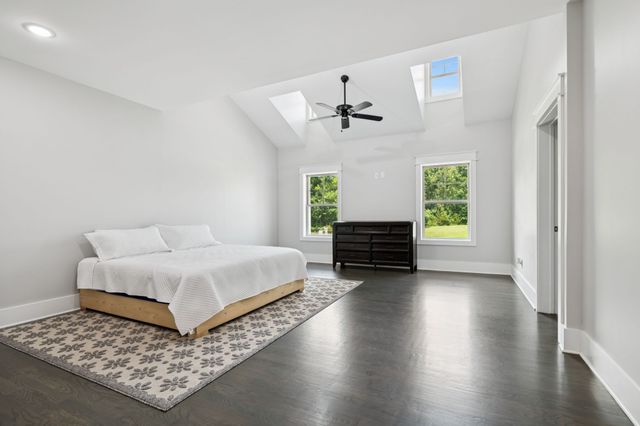 130 Cedar Ridge Ln, Smithville, TN 37166