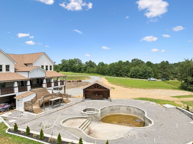 130 Cedar Ridge Ln, Smithville, TN 37166