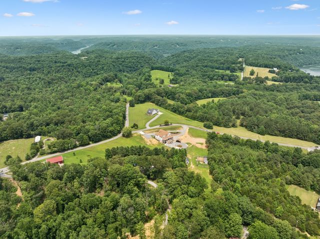130 Cedar Ridge Ln, Smithville, TN 37166