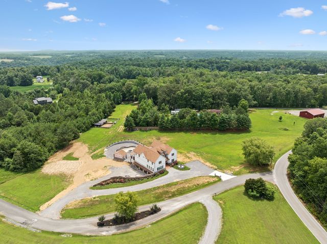 130 Cedar Ridge Ln, Smithville, TN 37166