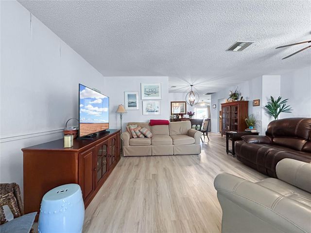 1308 BLUEWATER DRIVE, Sun City Center, FL 33573