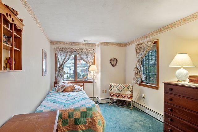 2 Tomah Dr, Peabody, MA 01960