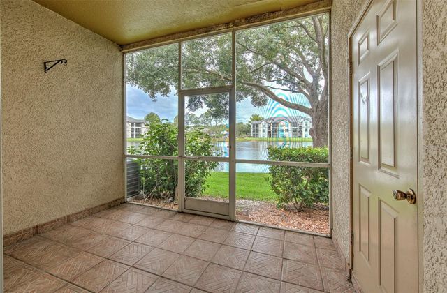 18504 PEBBLE LAKE COURT, Tampa, FL 33647