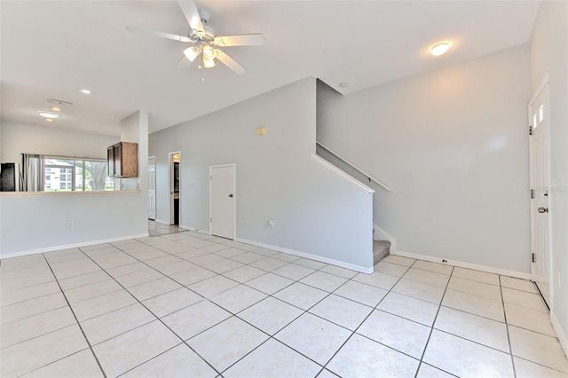 18504 PEBBLE LAKE COURT, Tampa, FL 33647
