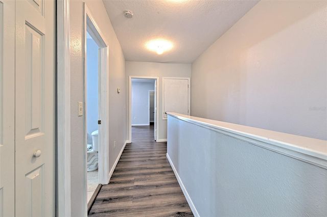 18504 PEBBLE LAKE COURT, Tampa, FL 33647