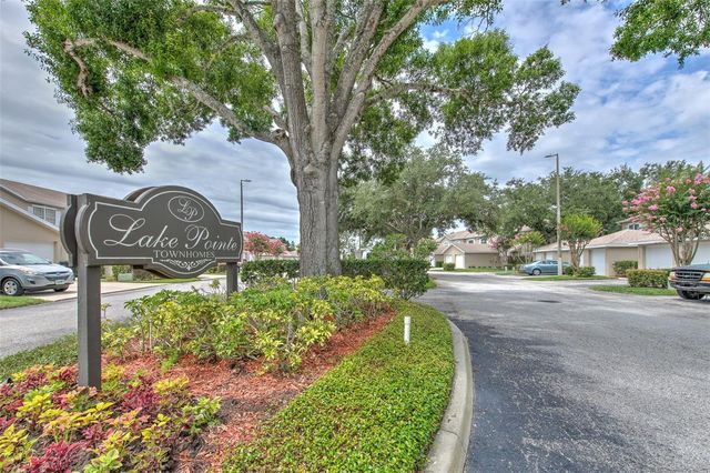 18504 PEBBLE LAKE COURT, Tampa, FL 33647