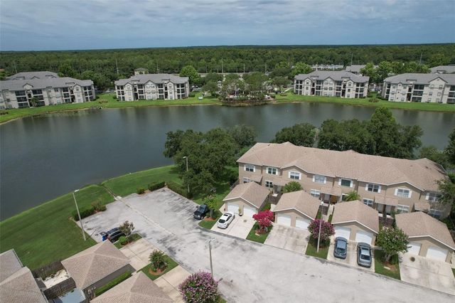 18504 PEBBLE LAKE COURT, Tampa, FL 33647