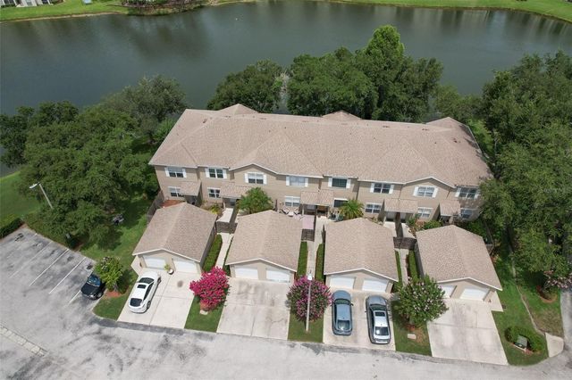 18504 PEBBLE LAKE COURT, Tampa, FL 33647