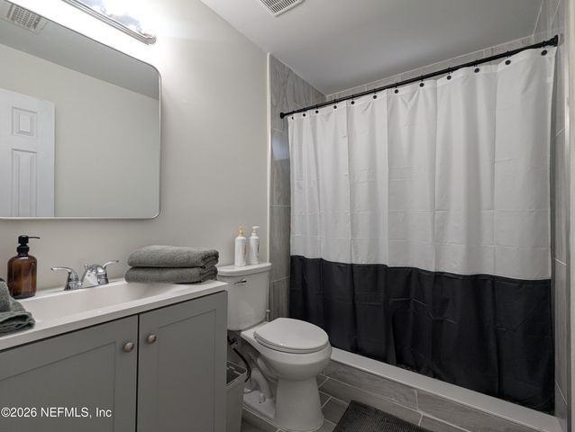 1630 LARUE Avenue, Jacksonville, FL 32207