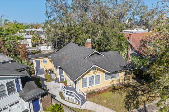 1630 LARUE Avenue, Jacksonville, FL 32207