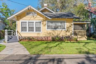 1630 LARUE Avenue, Jacksonville, FL 32207