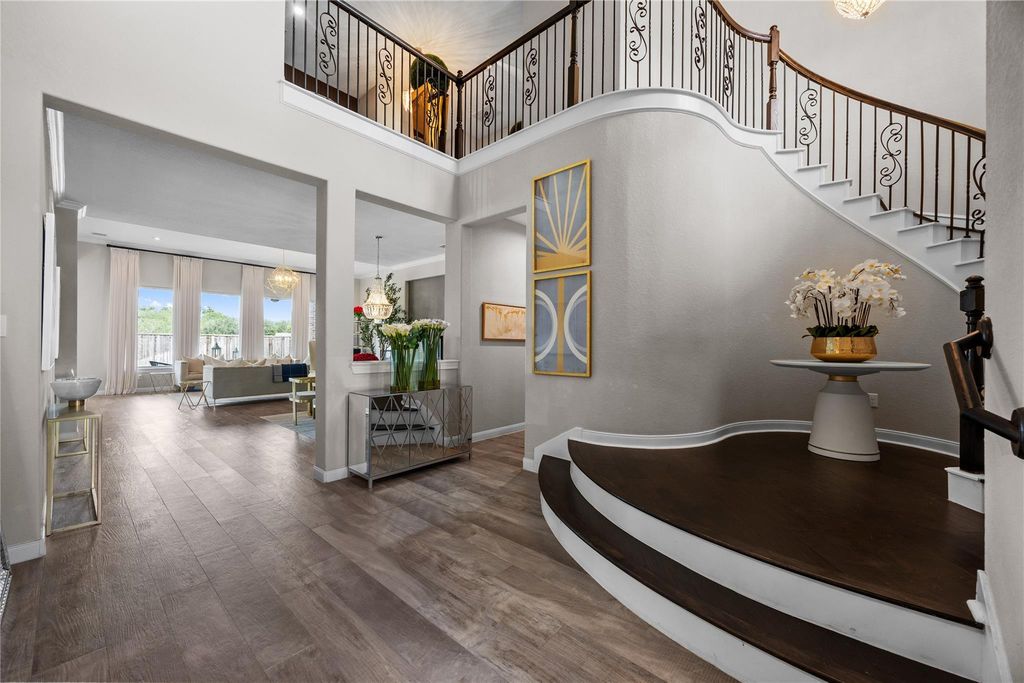 Image 13 of property listing at 7819 Lost Pecan Way, Missouri City, TX 77459