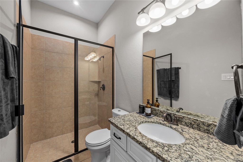 Image 34 of property listing at 7819 Lost Pecan Way, Missouri City, TX 77459